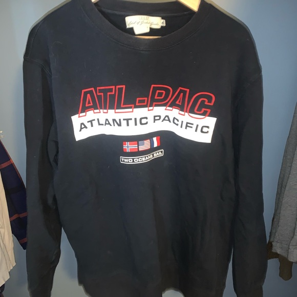 medium crewneck for sale - Picture 3 of 3